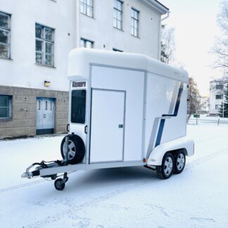 Umesläp Ba35 (2008) – käytetty hevostraileri